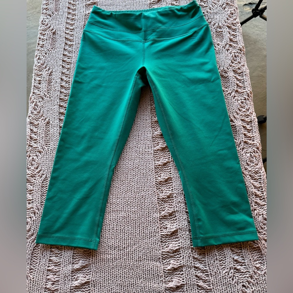 The north face yoga capris